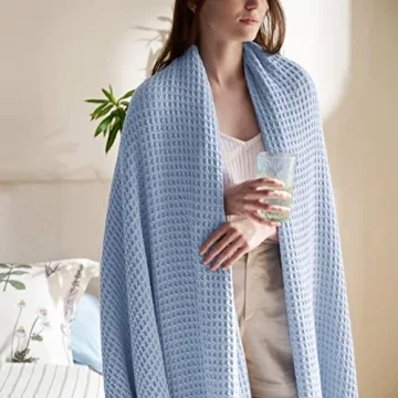 Bedsure Cotton Blanket - Lightweight Waffle Weave Comfort