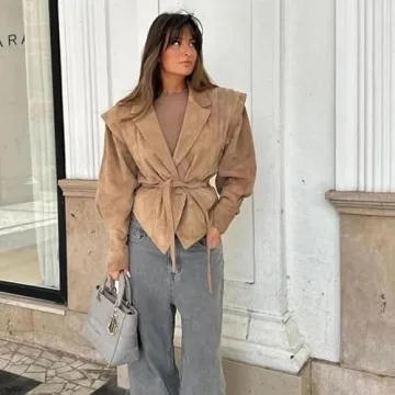 VOIKERDR Trendy Suede Jacket for Women - Fall Fashion