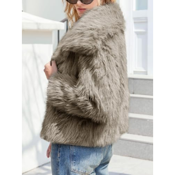 Tankaneo Women's Faux Fur Cropped Jacket Winter Warmth