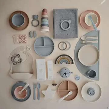 mushie Classic Silicone Suction Plate | BPA-Free Non-Slip Design (Blush)