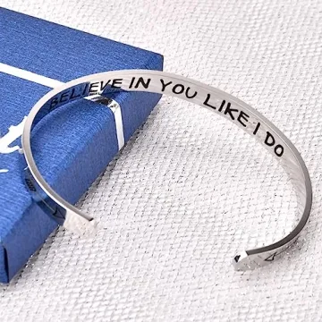 Inspiring Valentines Day Gifts for Her - Motivational Bracelet