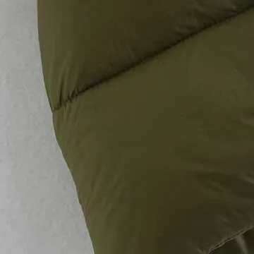 Stylish Women's Cropped Puffer Vest for Winter Fashion