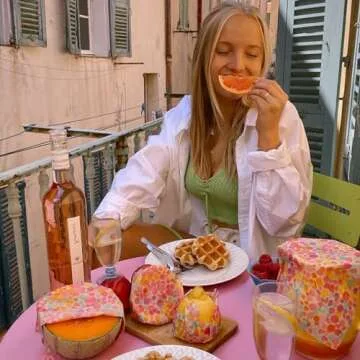 Bee Kind Beeswax Food Wraps - Eco-Friendly & Stylish