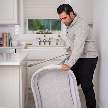 HALO Baby Flex BassiNest Adjustable Travel Bassinet