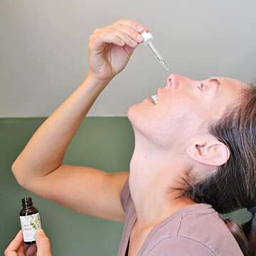 Baraka Sinus Ayurvedic Care Kit - Ceramic Neti Pot (Purple), Perfect for Sinus Relief. (1 oz) Premium Quality Essential Oils and Mineral Salt Rinse (2 oz).