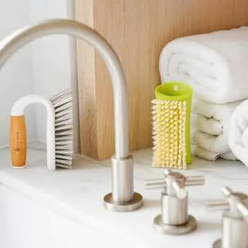 Full Circle Tough Stuff All-Purpose Scrub Brush, White 4.45" x 5.12" x 3.82"