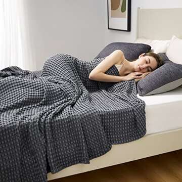 Bedsure Cooling Cotton Waffle Queen Size Blanket - Lightweight Breathable Blanket of Rayon Derived from Bamboo for Hot Sleepers, Luxury Throws for Bed, Couch and Sofa, Dark Grey, 90x90 Inches