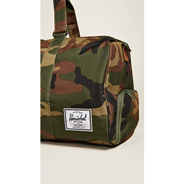 Herschel Novel Duffel Bag, Woodland Camo/Multi Zip, Classic 42.5L