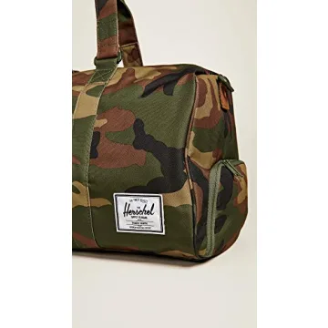 Herschel Novel Duffel Bag, Woodland Camo/Multi Zip, Classic 42.5L