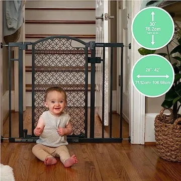 Summer Infant Modern Home Walk-Thru Safety Gate 28-42 inches