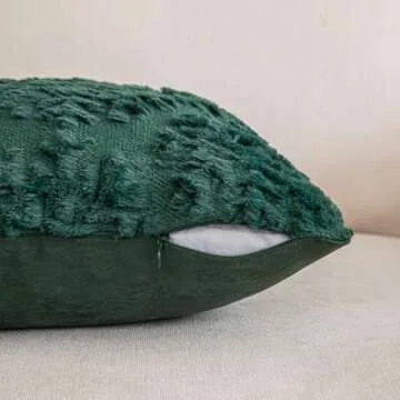 SHITURRE Christmas Snowflake Decorative Throw Pillow Covers Set of 2 Packs, Soft Fluffy Pillowcases for Home Décor, Boho Pillow Covers for Couch Bedroom(Green-Snowflake, 18"x18")