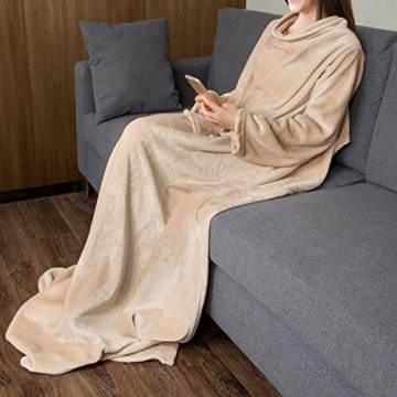 Cozy Catalonia Wearable Blanket with Sleeves & Pocket