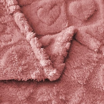 Soft Heart Checkered Throw Blanket for All Seasons