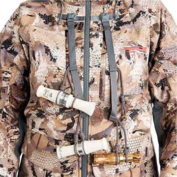 Sitka Women's Hudson Waterproof Insulated Hunting Jacket, Optifade Waterfowl, Medium