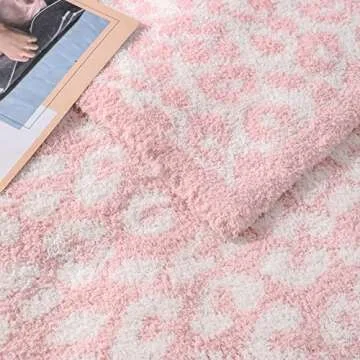Bearberry Leopard Knit Blanket for Comfortable Coziness