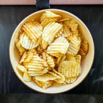 Boulder Canyon Kettle Cooked Potato Chips Wavy Cut 5.25 oz. Bag Count –Crunchy Chips Cooked in 100 Great for Lunches or Snacking on the Go, Malt Vinegar & Sea Salt, Avocado Oil, 63 Ounce, (Pack of 12)