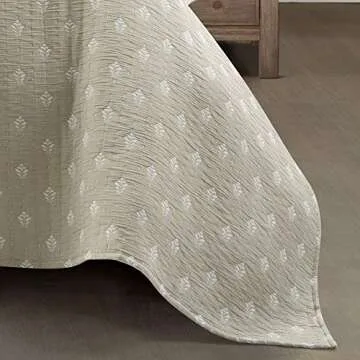 Lush Decor Hygge Kantha Quilt Set for Cozy Elegance