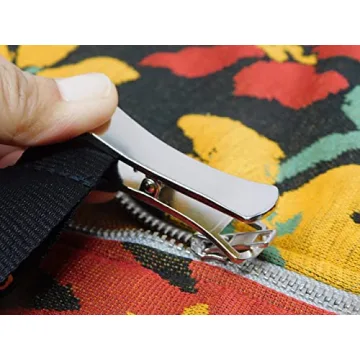 Zipuller: Innovative Zipper Puller for Effortless Dressing