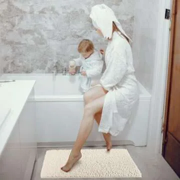TECHMILLY Soft Fluffy Chenille Bathroom Rugs, Non Slip Absorbent Bath Mats for Bathroom, Washable and Quick Dry, Cream, 17" x 24"