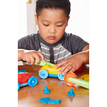 Eco-Friendly Green Toys Race Car Maker Dough Set