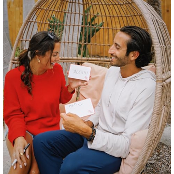 The Couples Game That's Actually Fun for Relationship Bonding