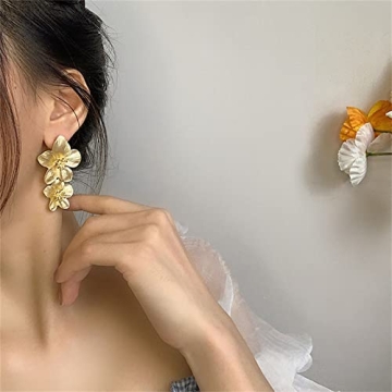 Chic Bohemian Flower Earrings for Women - Stylish & Unique