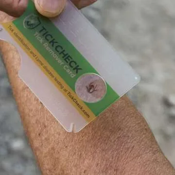 Tick Remover Card - Wallet Sized Tick Removal Tool with Free Tick ID Card & Testing Information - for People, Dogs, Cats (1 Pack)