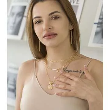 Aobei Pearl Chunky 18k Gold Chain Choker Necklace Freshwater Biwa Pearl Pendant CZ Starburst Charm Statement Jewelry for Women 16’’