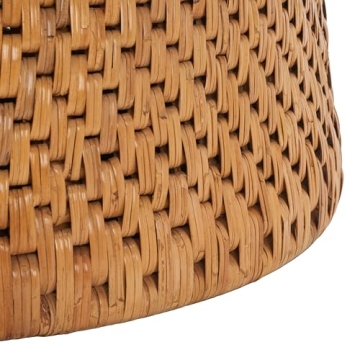 Elegant SAFAVIEH Coastal Rattan Round Coffee Table