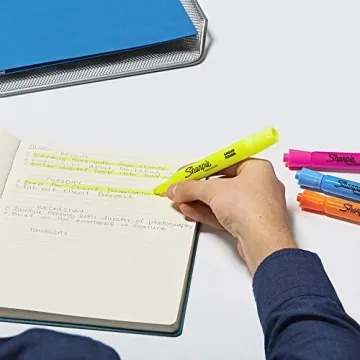 Vibrant SHARPIE Accent Highlighters in Four Colors!