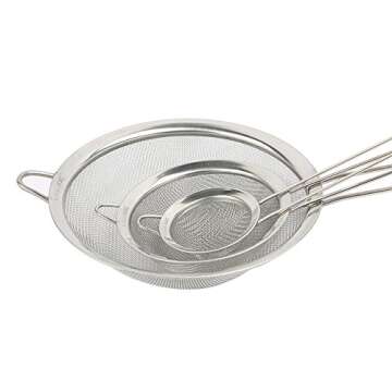 CHICHIC Set of 3 Stainless Steel Kitchen Fine Strainers Tea Fine Y Mesh Strainers Juice Egg Filter 3 Sieve Colander Sets Wire Filter Mesh for Tea Coffee Food Rice Vegetable with Handle