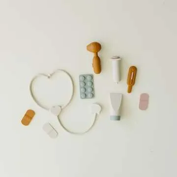 Marlowe & Co Silicone Pretend Play Doctor Kit for Children, 10 Piece Pretend Play Doctor and Vet Kit with Storage Bag