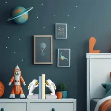 Joyvano Astronaut Bookends - Unique Space Decor for All Ages