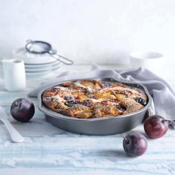 Baker's Secret Nonstick Round Cake Pan for Effortless Baking