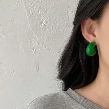 TUYRIEDSA Chunky Green Hoop Earrings for Women