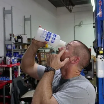 PhysiciansCare 32-oz Eye Wash Solution for Instant Relief