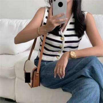 OCUH Sweater Vest Cable Knit Sweater Vest Women Striped Knitted Stripe Sweater Vest Women Old Money Aesthetic (White-B,M,Medium)