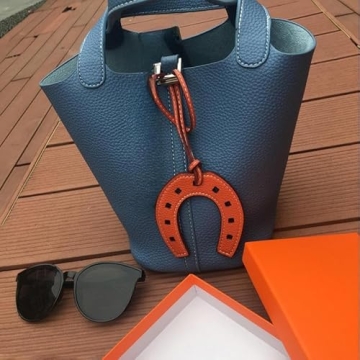 Stylish HOHOPEACH Purse Charms for Trendy Handbags