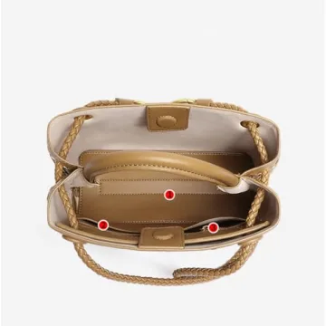 Beaguful Handmade Leather Crossbody Purse for Women