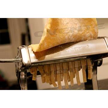 OVENTE Manual Stainless Steel Pasta Maker Machine and 7 Thickness Setting (0.5 to 3 mm), Easy Cleaning & Storage with Attachments of Hand Crank Roller Noodle Cutter & Countertop Clamp, Silver PA515S