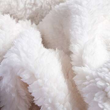 Elegant Comfort Softest, Coziest Heavy Weight Plaid Pattern Micromink Sherpa-Backing Premium Quality Down Down Alternative Micro-Suede 3-Piece Reversible Comforter Set, Full/Queen, Navy Blue