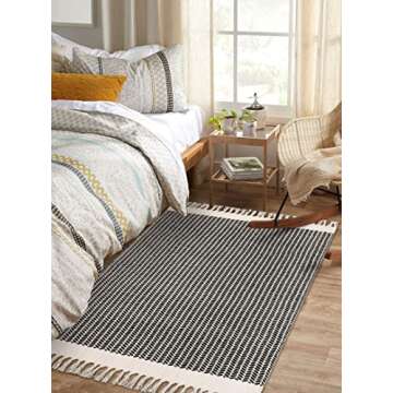 Lahome Boho Entryway Rug, 3x5 Rug for Bedroom Lightweight Washable Throw Rug Woven Cotton Bathroom Rugs with Tassels, Farmhouse Black and White Rug for Living Room Kitchen Office Dorm