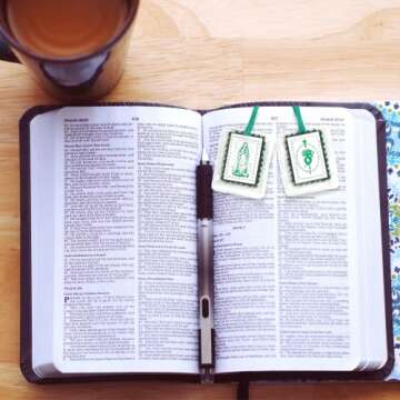 Immaculate Heart of Mary Green Laminated Scapular, 18 1/2 Inch