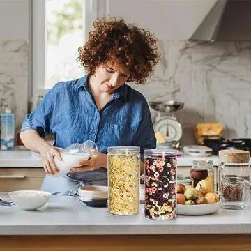 Pumtus 8 Pack Clear Plastic Jars with Lid, 46 OZ Round Candy Storage Jars, Empty Large Mason Jars, Tall PET Canisters Cylinders, Wide Mouth Pantry Container for Dry Food, Spice, Nuts, Noodles, Slime