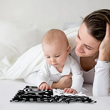 teytoy Black and White High Contrast Baby Book