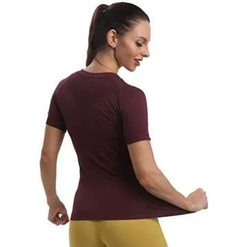 RUNNING GIRL Seamless Workout Shirts for Women Dry-Fit Short Sleeve T-Shirts Crew Neck Stretch Yoga Tops Athletic Shirts
