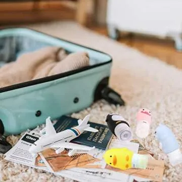 kemozaka Cute Silicone Travel Size Bottles Set for Toiletries, BPA Free, Leak Proof Squeezable Travel Containers With Built-in Labels, TSA Approved Refillable Travel Essentials Accessories (4pcs)