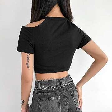 Stylish Women Punk Gothic T-Shirt with Chains for Casual Wear
