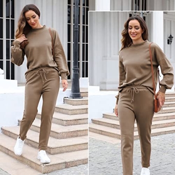 Stylish Fixmatti 2 Piece Women's Active Sweatsuit Set