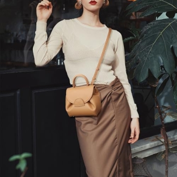 Chic Women's Handbag - Stylish for Every Occasion